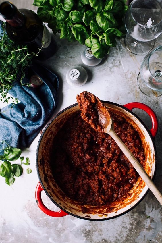 Bolognesesaus in een pan