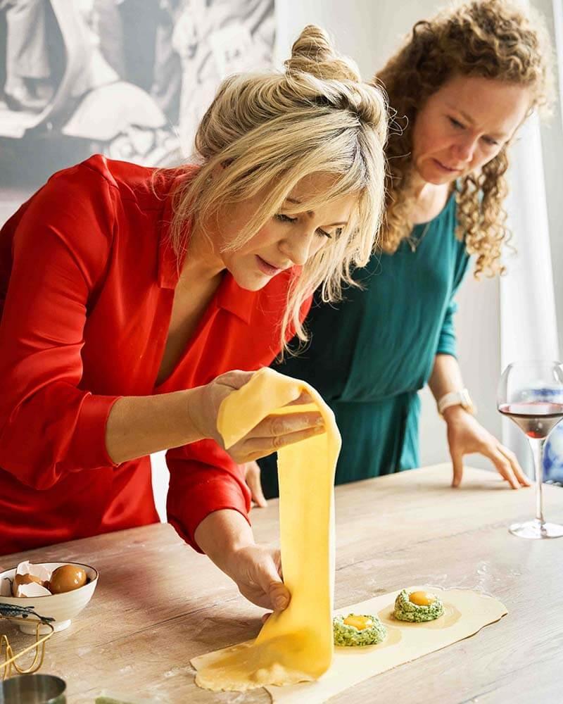 13 december om 9u30 | Authentieke pasta leren maken | Amsterdam - Sarah Puozzo - Beleef la bella vita